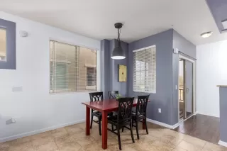 Photo #4: 6059618 Listing