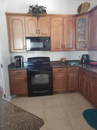 Photo #6: 6059910 Listing