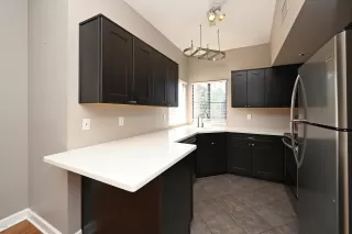 Photo #2: 6059948 Listing 