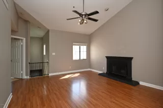 Photo #5: 6059948 Listing 