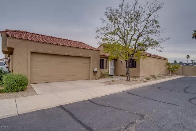 MLS: 6060005 Condo For Sale