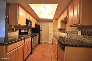 Photo #4: 6060175 Listing