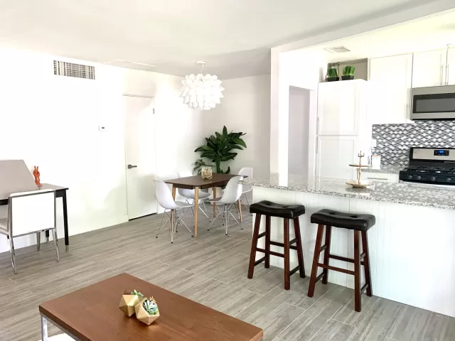 MLS: 6060249 Condo For Sale