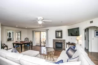 Photo #4: 6060325 Listing 