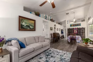 Photo #3: 6060398 Listing 