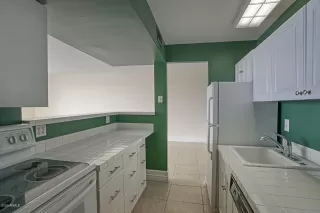 Photo #4: 6060424 Listing