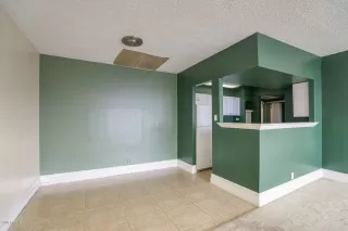 Photo #6: 6060424 Listing