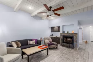 Photo #2: 6060845 Listing