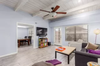 Photo #4: 6060845 Listing