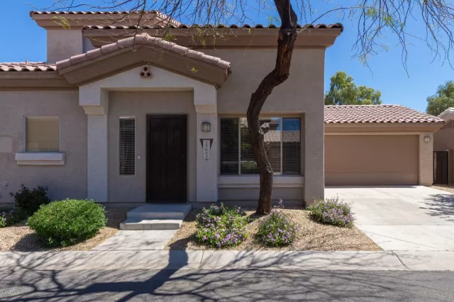 MLS: 6061334 Condo For Sale