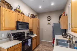 Photo #6: 6061334 Listing