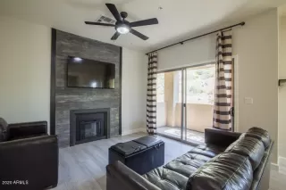 Photo #1: 6061384 Listing 