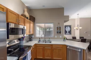 Photo #6: 6061387 Listing