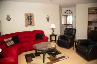 Photo #6: 6061582 Listing