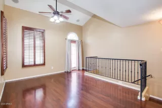 Photo #3: 6061588 Listing