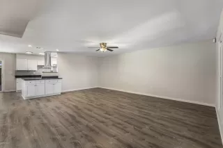 Photo #1: 6061740 Listing