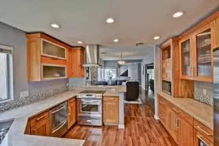 Photo #3: 6061747 Listing