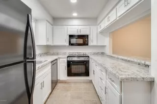 Photo #1: 6061797 Listing