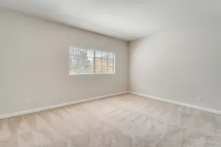 Photo #3: 6061797 Listing