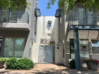 Photo #1: 6061903 Listing