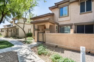 Photo #2: 6061964 Listing 