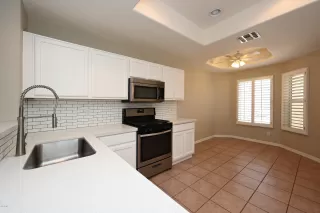 Photo #3: 6061967 Listing