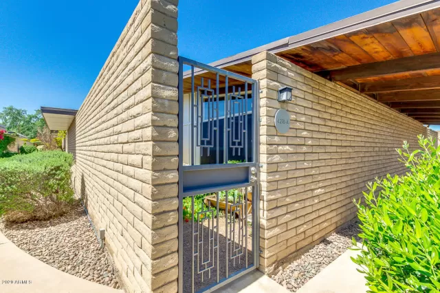 MLS: 6061968 Condo For Sale