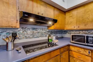 Photo #1: 6061968 Listing