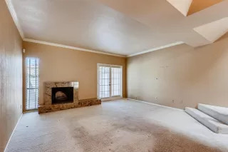 Photo #3: 6061981 Listing