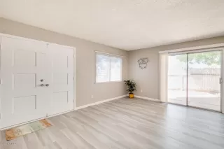 Photo #3: 6062082 Listing 