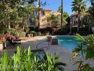 Photo #3: 6062143 Listing