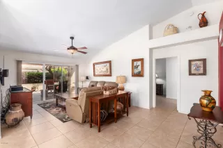 Photo #3: 6062193 Listing 