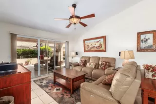 Photo #6: 6062193 Listing 