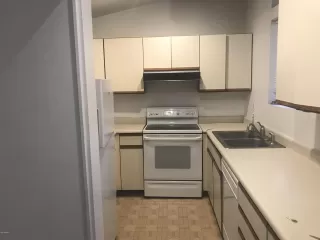 Photo #4: 6062524 Listing