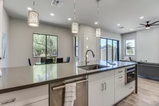 Photo #3: 6062780 Listing 