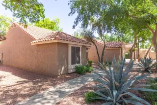 Photo #2: 6062864 Listing