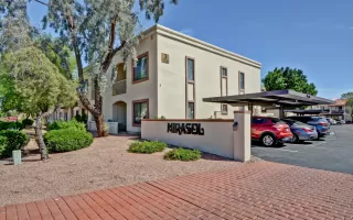 Photo #2: 6062908 Listing