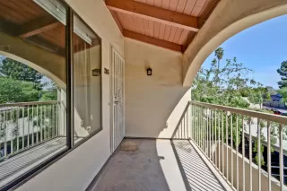 Photo #3: 6062908 Listing