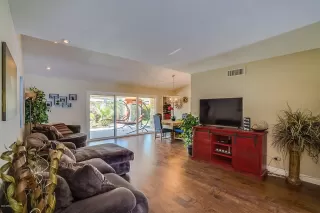 Photo #2: 6062986 Listing 