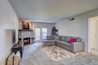 Photo #1: 6063118 Listing