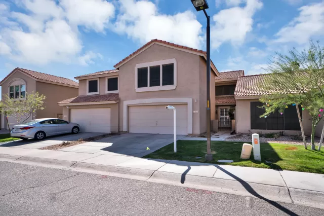 MLS: 6063151 Condo For Sale