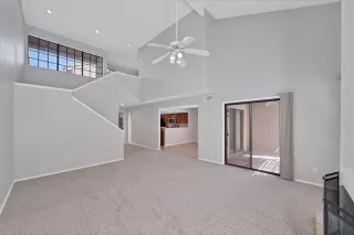 Photo #6: 6063151 Listing