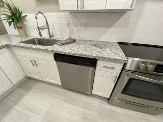 Photo #6: 6063208 Listing 