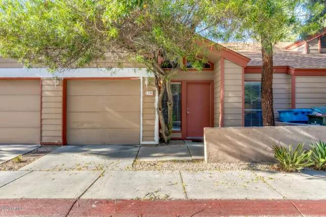 MLS: 6063309 Condo For Sale