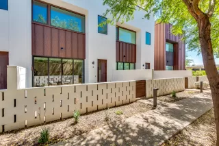 Photo #1: 6063343 Listing