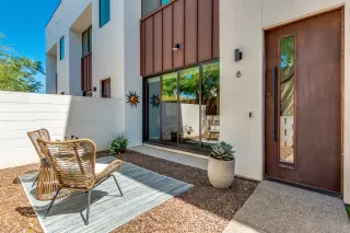 Photo #2: 6063343 Listing