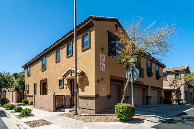 MLS: 6063424 Condo For Sale