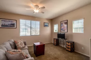 Photo #4: 6063424 Listing