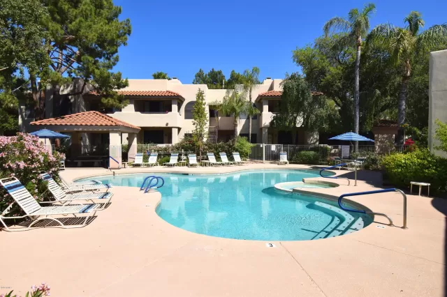 MLS: 6063593 Condo For Sale