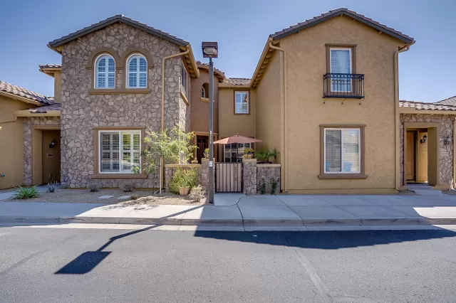 MLS: 6063936 Condo For Sale